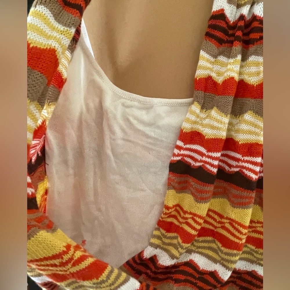 Hot tank top for women - Picture 7 of 13